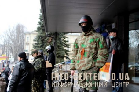 В Одессе прошло многотысячное вече (фоторепортаж) В Одессе прошло многотысячное вече (фоторепортаж)