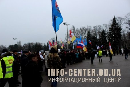 В Одессе прошло многотысячное вече (фоторепортаж) В Одессе прошло многотысячное вече (фоторепортаж)